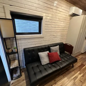 Charming 20ft Custom Tiny Home on Wheels –