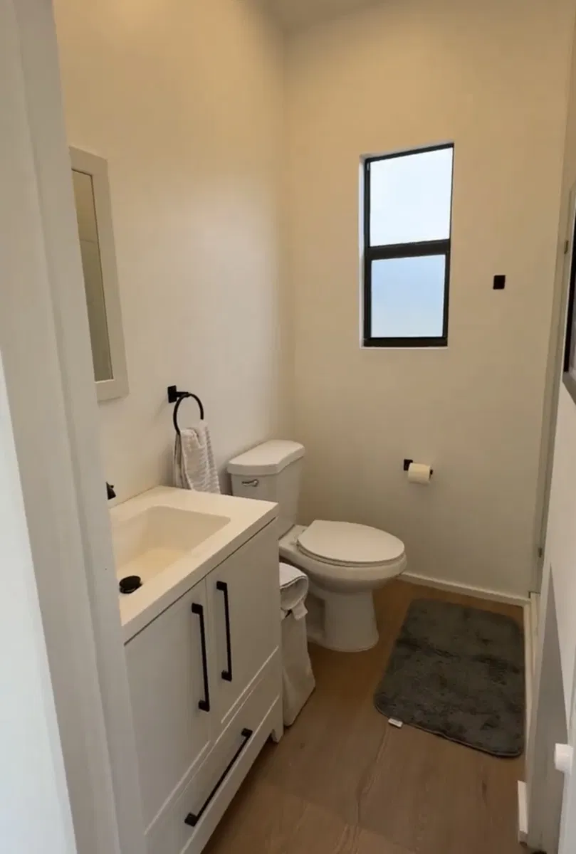 Spacious Modern Tiny Home For Sale in Rock - Image 3