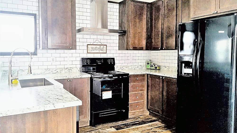 The Razor – 16′ x 66′ - Image 2