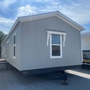 The Razor – 16′ x 66′