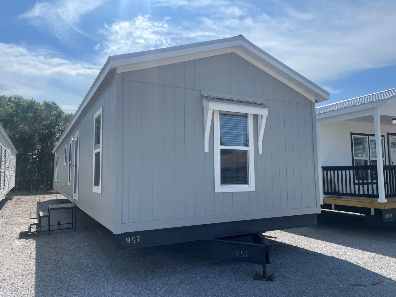 The Razor – 16′ x 66′