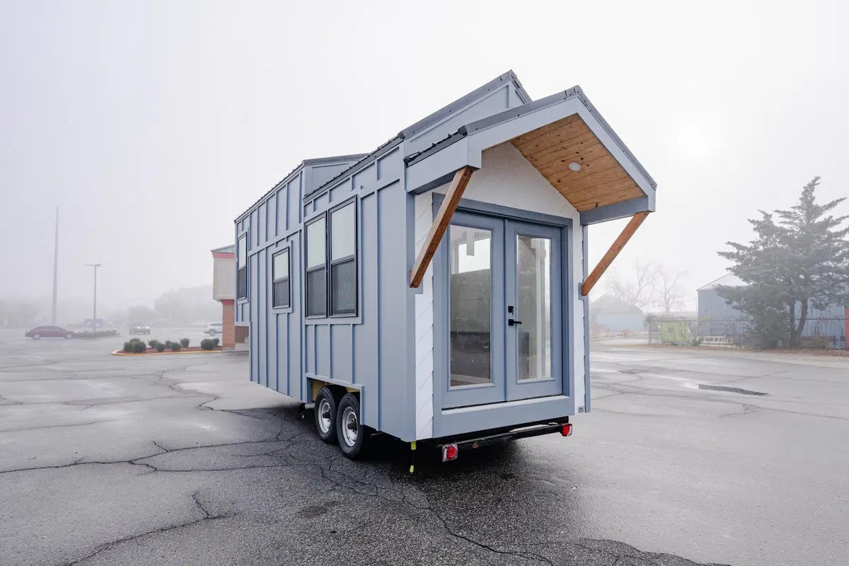 SPRING SPECIAL! 25 x 8 NEW Tiny Ready to Roll! - Image 2